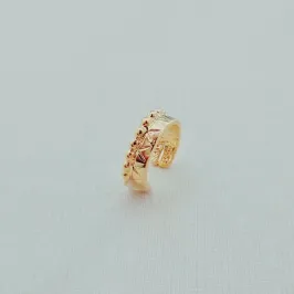Piercing Liso e um Lado Bolinhas