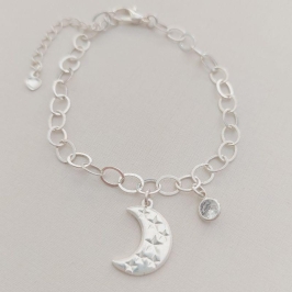 Pulseira com Pingente de Lua e Ponto de Zircônia