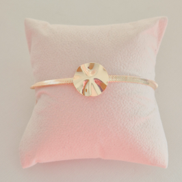 Pulseira Fita com Círculo Martelado