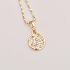 Colar Veneziana com Pingente Trevo Cristal