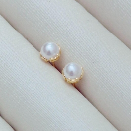 Brinco Pérola 7mm Cálice