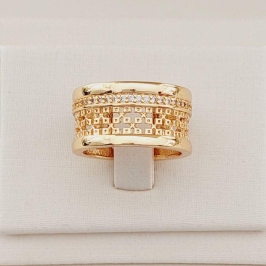 Anel Telado com Bordas Altas e Linha de Zircônias