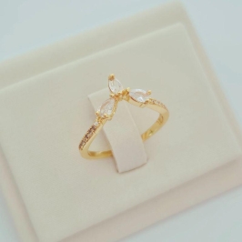 Anel Gotas em V Cravejado