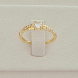 Anel Solitário Transpassado Cravejado