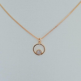 Colar com Pingente Circular com Zircônia