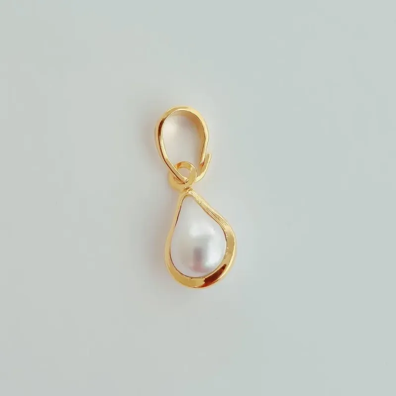 Pingente Gota Pérola