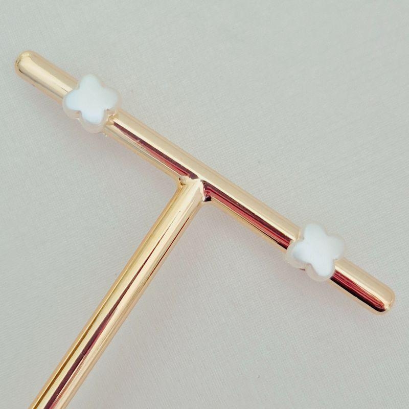 Brinco Trevo Perola 8mm