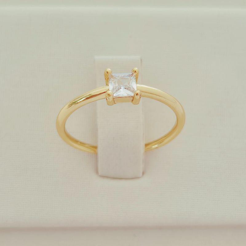 Anel Solitário Zircônia Quadrada Cristal