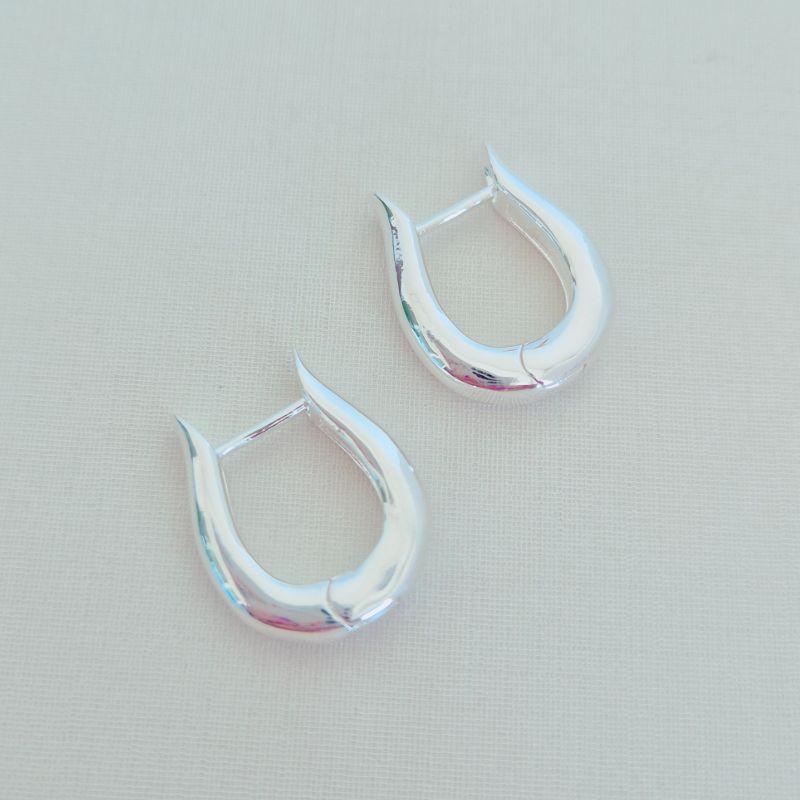 Brinco Click Tulipa - Banho Prata